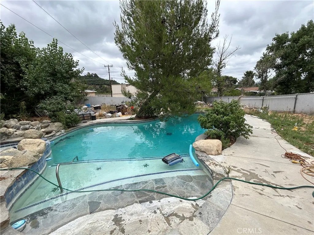 549 Reservoir Road