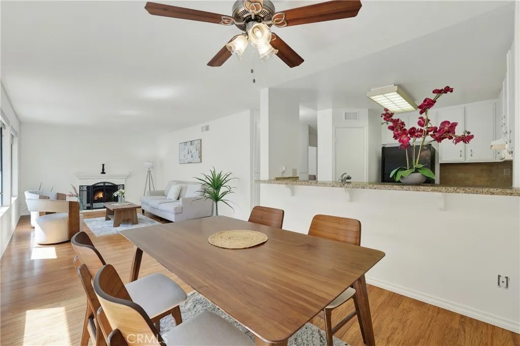 22198 Cedar Pointe