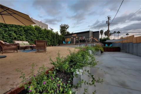 Photo of 5160 Oakland St, Los Angeles, CA 90032 (MLS # CV26011348)