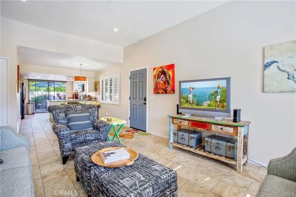 Photo of 5784 Los Coyotes Dr, Palm Springs, CA 92264 (MLS # SR25278195)