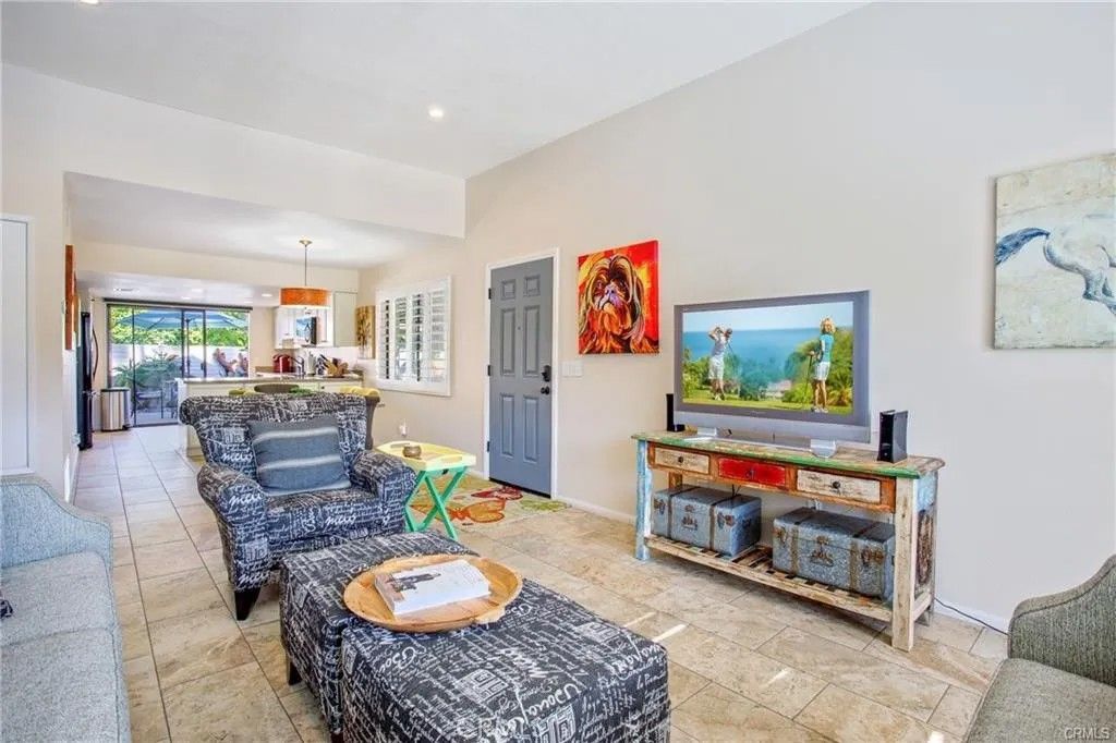 Photo of 5784 Los Coyotes Dr, Palm Springs, CA 92264 (MLS # SR25278195)