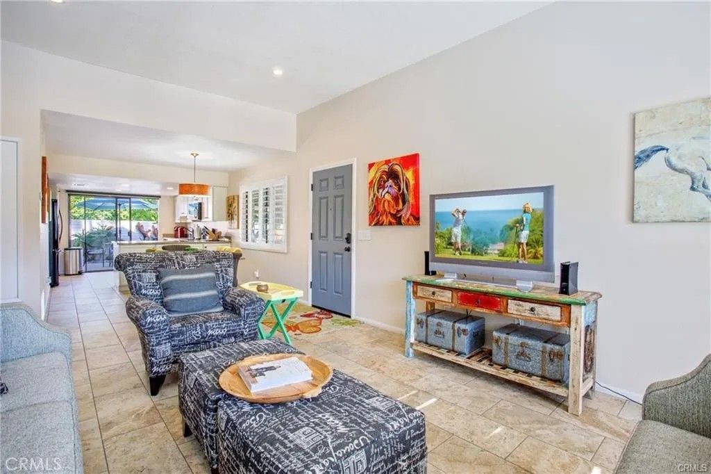 Photo of 5784 Los Coyotes Dr, Palm Springs, CA 92264 (MLS # SR25278195)