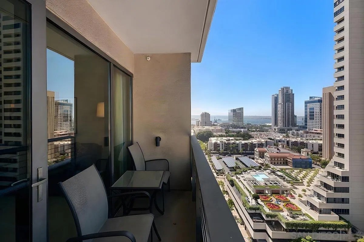 645 Front Street 1804