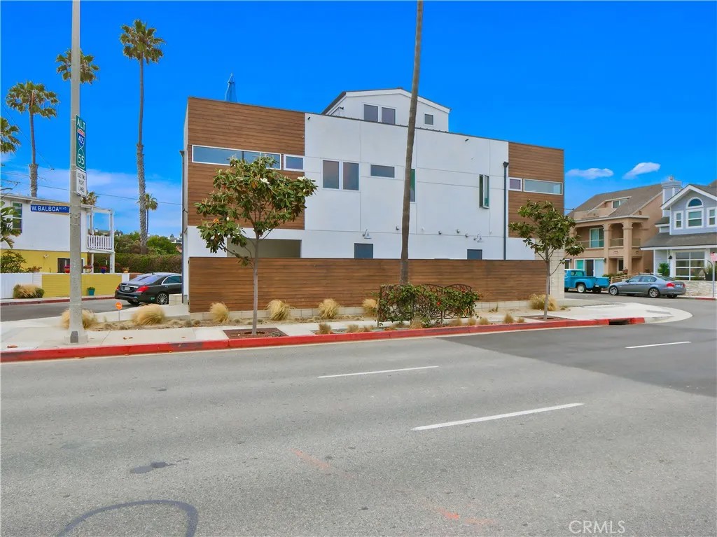 4405 Channel Place
