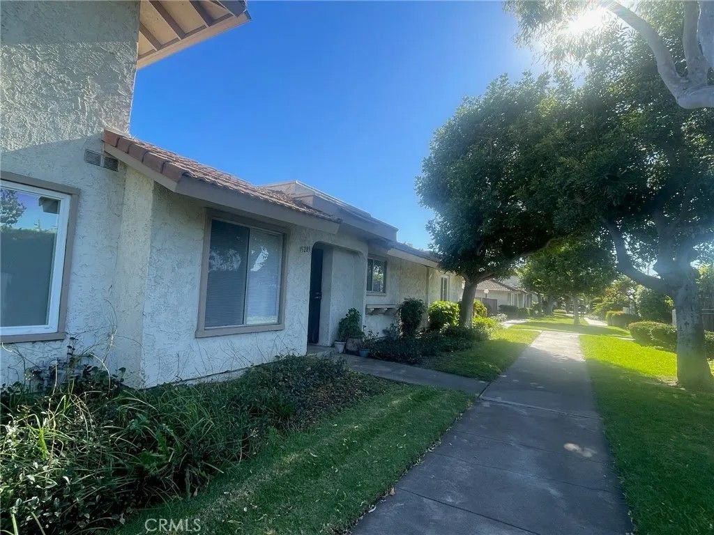 Photo of 15289 Cadiz Dr, Westminster, CA 92683 (MLS # NP25272015)