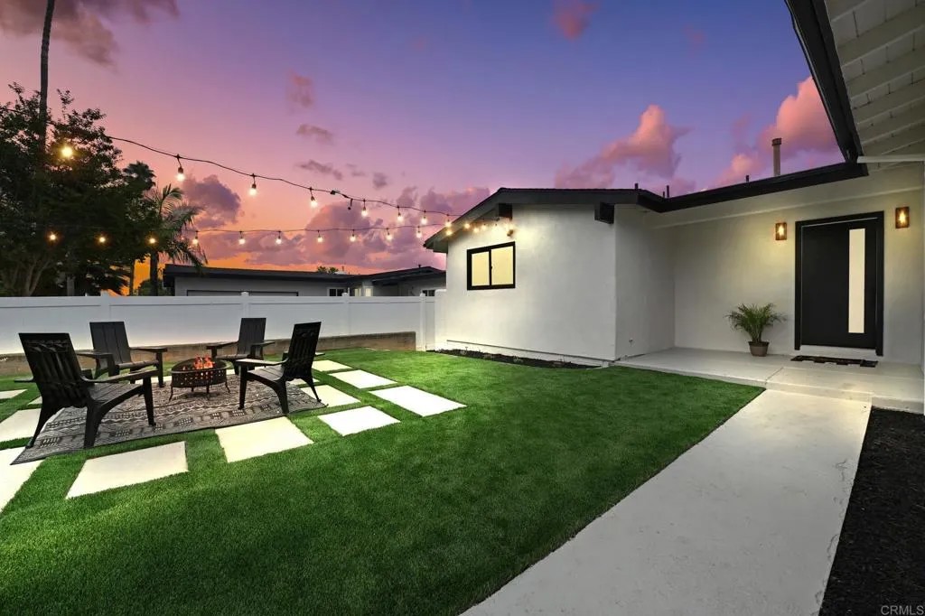 3942 Mount Acadia Boulevard