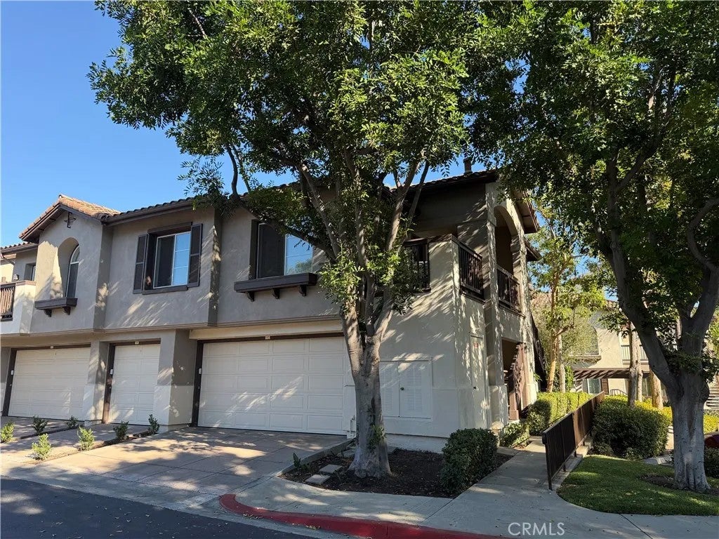 Photo of 2960 Champion WAY, Tustin, CA 92782 (MLS # OC26220477)