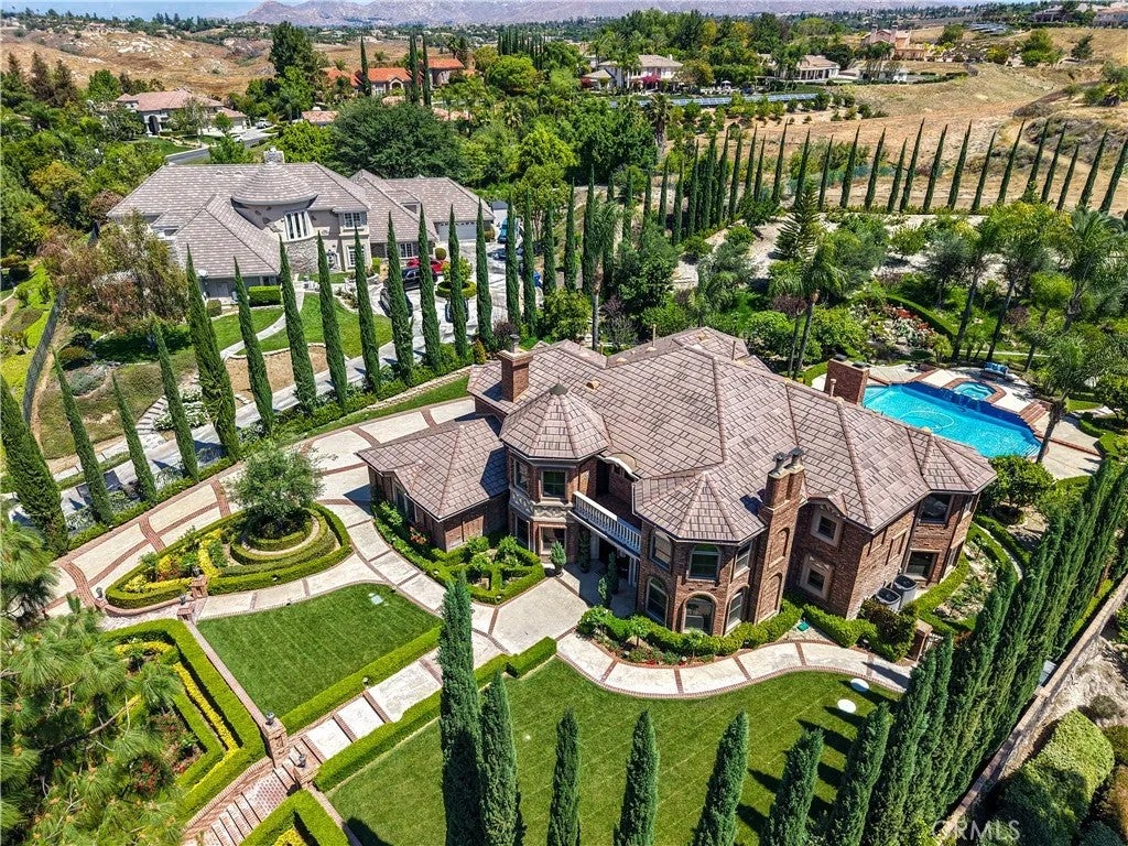 Photo of 7190 Wyndham Hill, Riverside, CA 92506 (MLS # CV26115071)