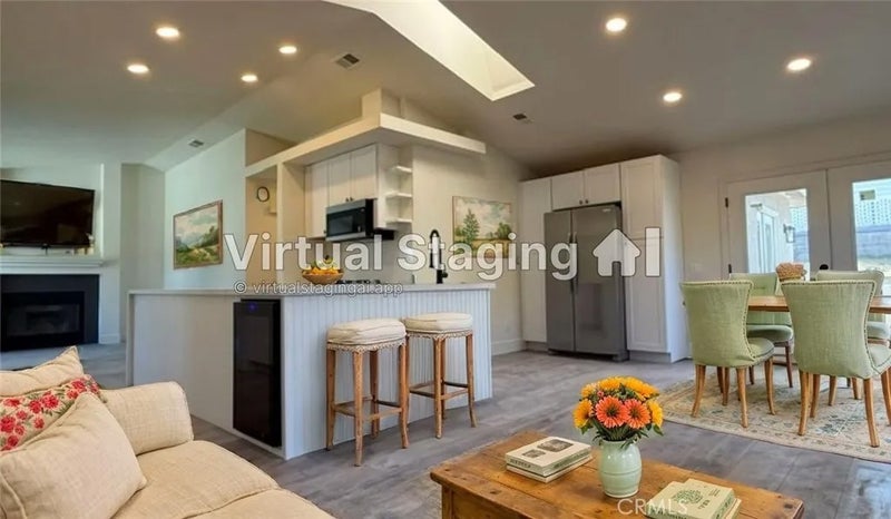 39233 Rising Hill