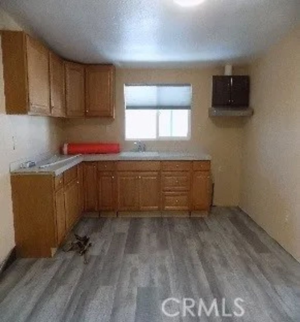 Photo of 10971 Wells Ave, Riverside, CA 92505 (MLS # SW26080391)