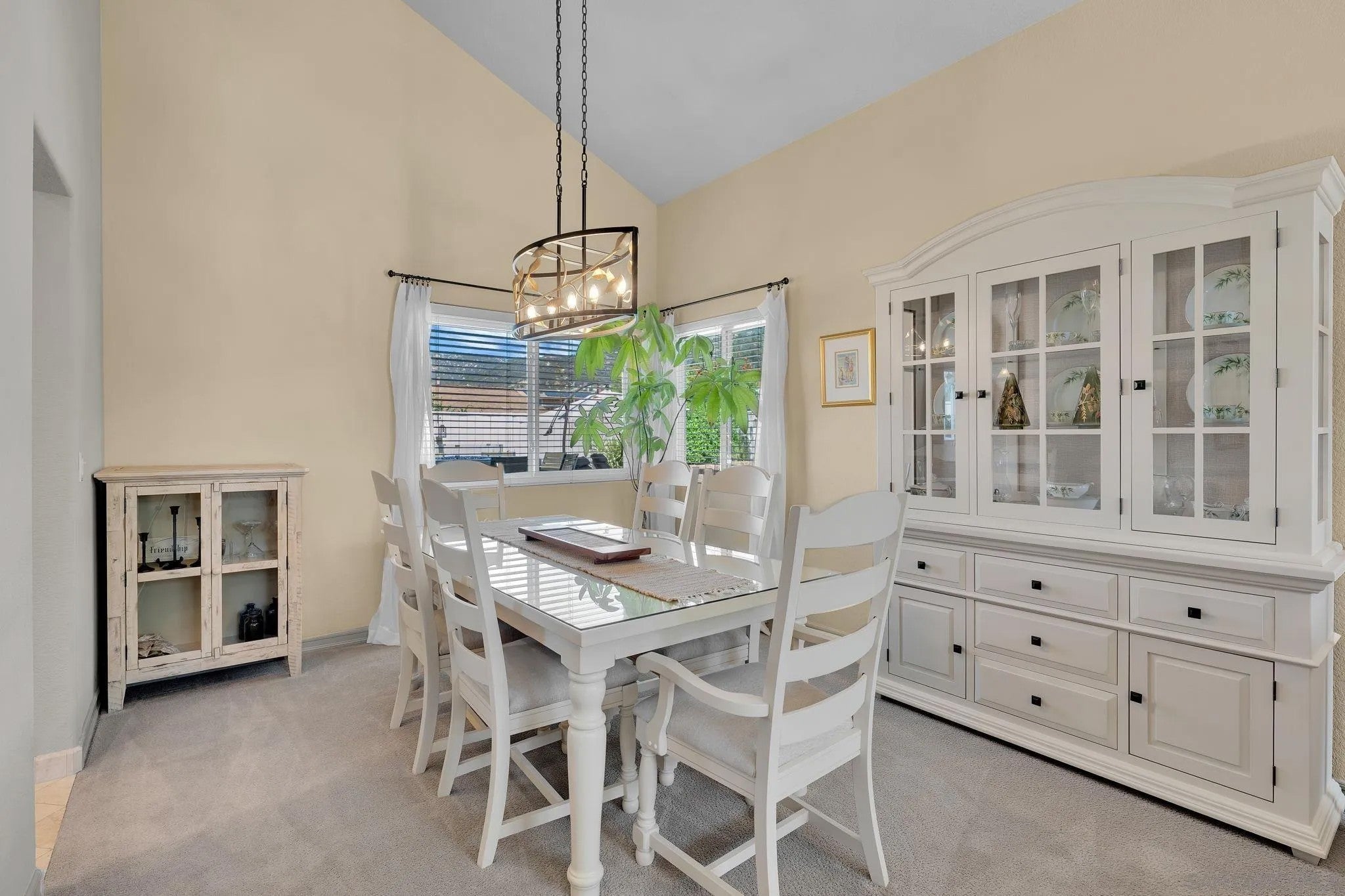 12740 Boxwood Ct