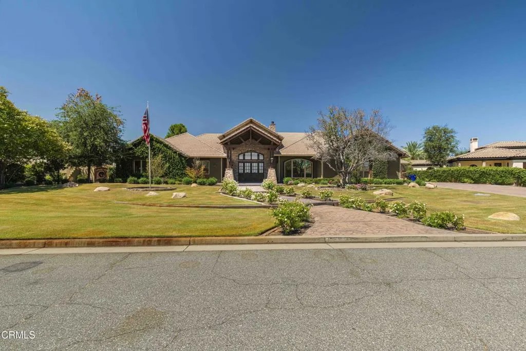 17340 Legend Oaks Lane