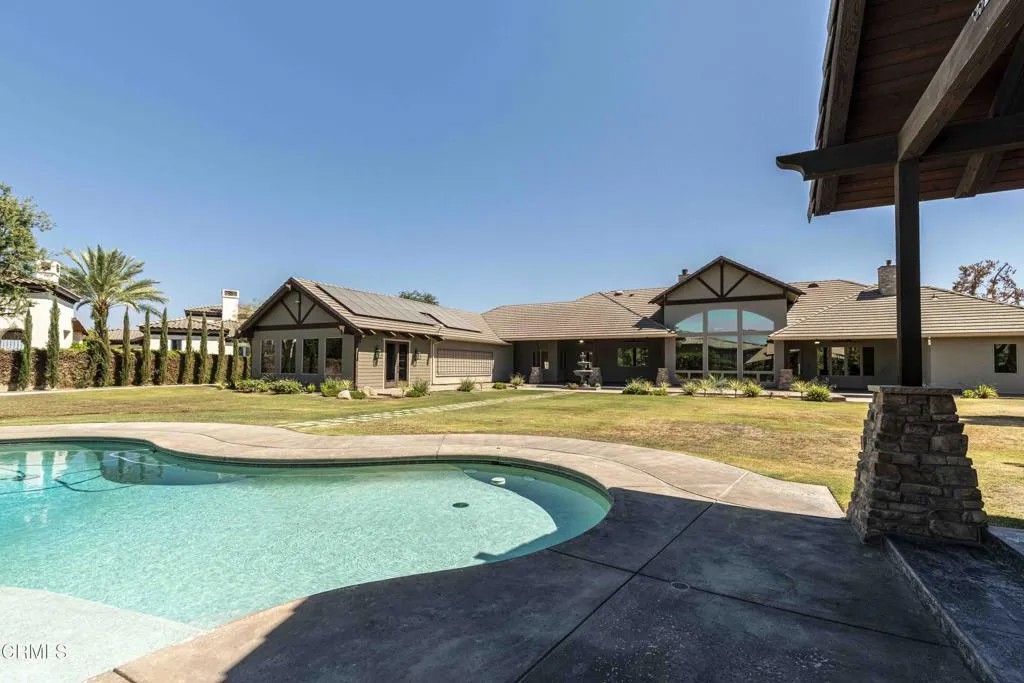 17340 Legend Oaks Lane