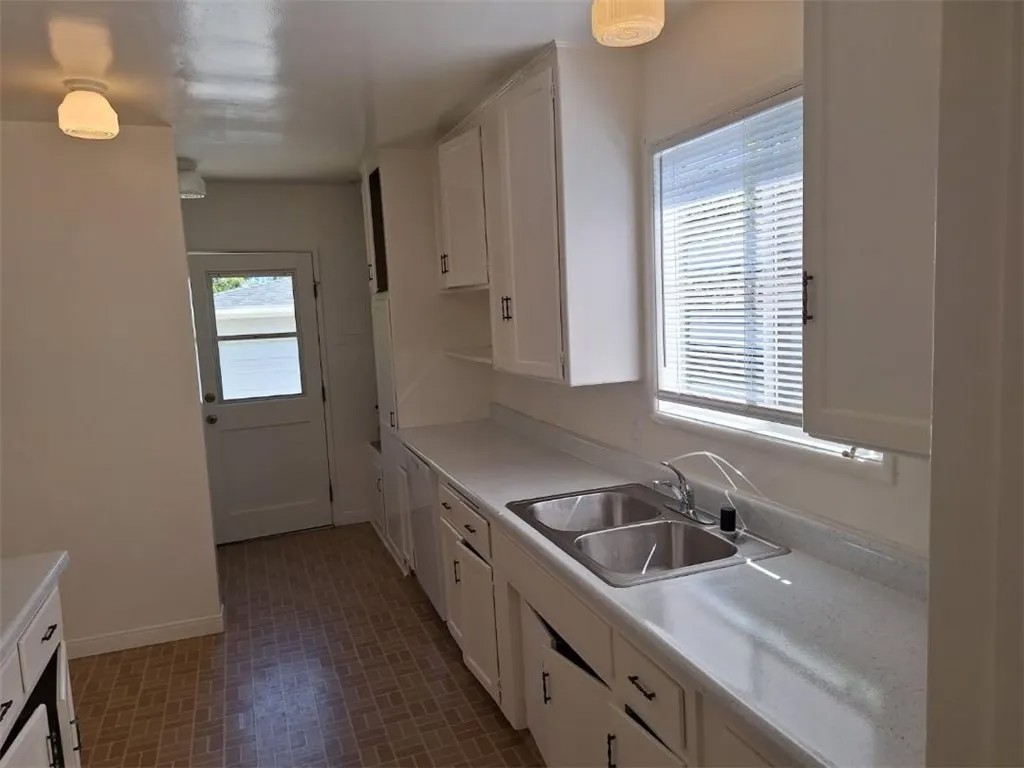 2767 Sonoma