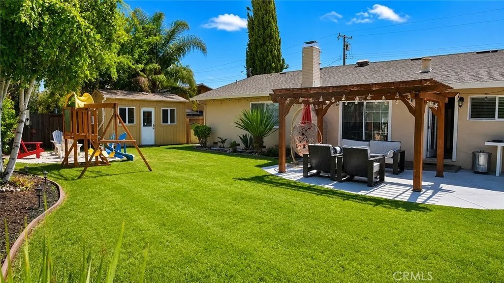 6851 Penn Drive