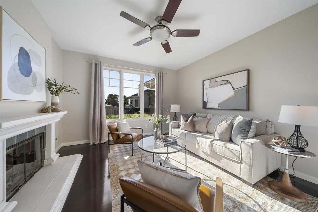 1801 Amalfi Drive