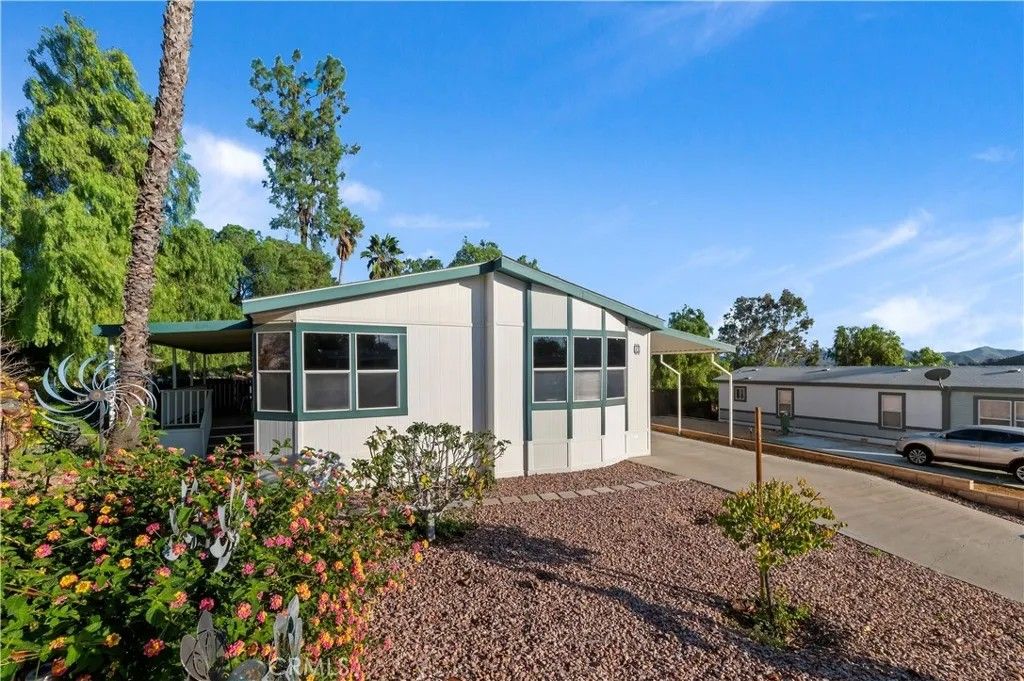 Photo of 32600 State Highway 74 #35, Hemet, CA 92545 (MLS # SW26004400)