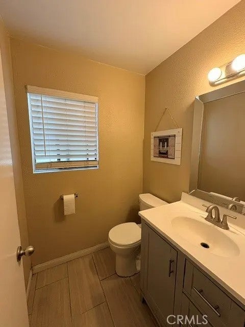2393 Weatherwood