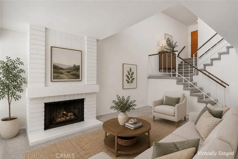 670 W Glenwood