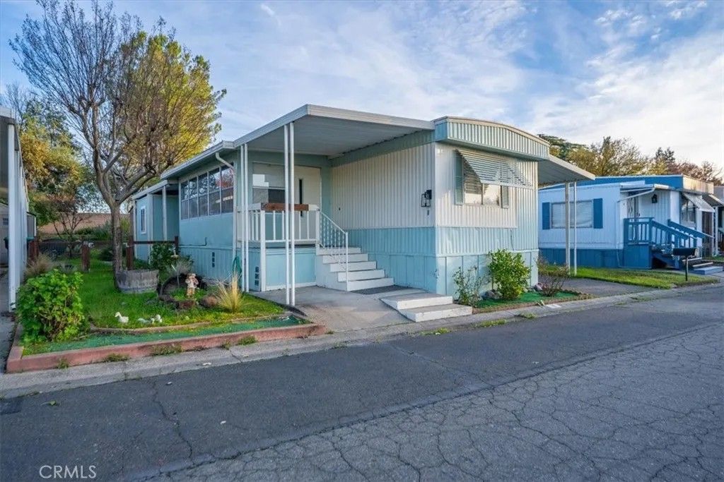 Photo of 18 Casa Grande Dr #18, Red Bluff, CA 96080 (MLS # SN25280107)