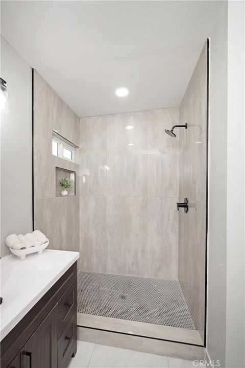 Tiny photo for 3219 Athol St, Baldwin Park, CA 91706 (MLS # CV26042182)