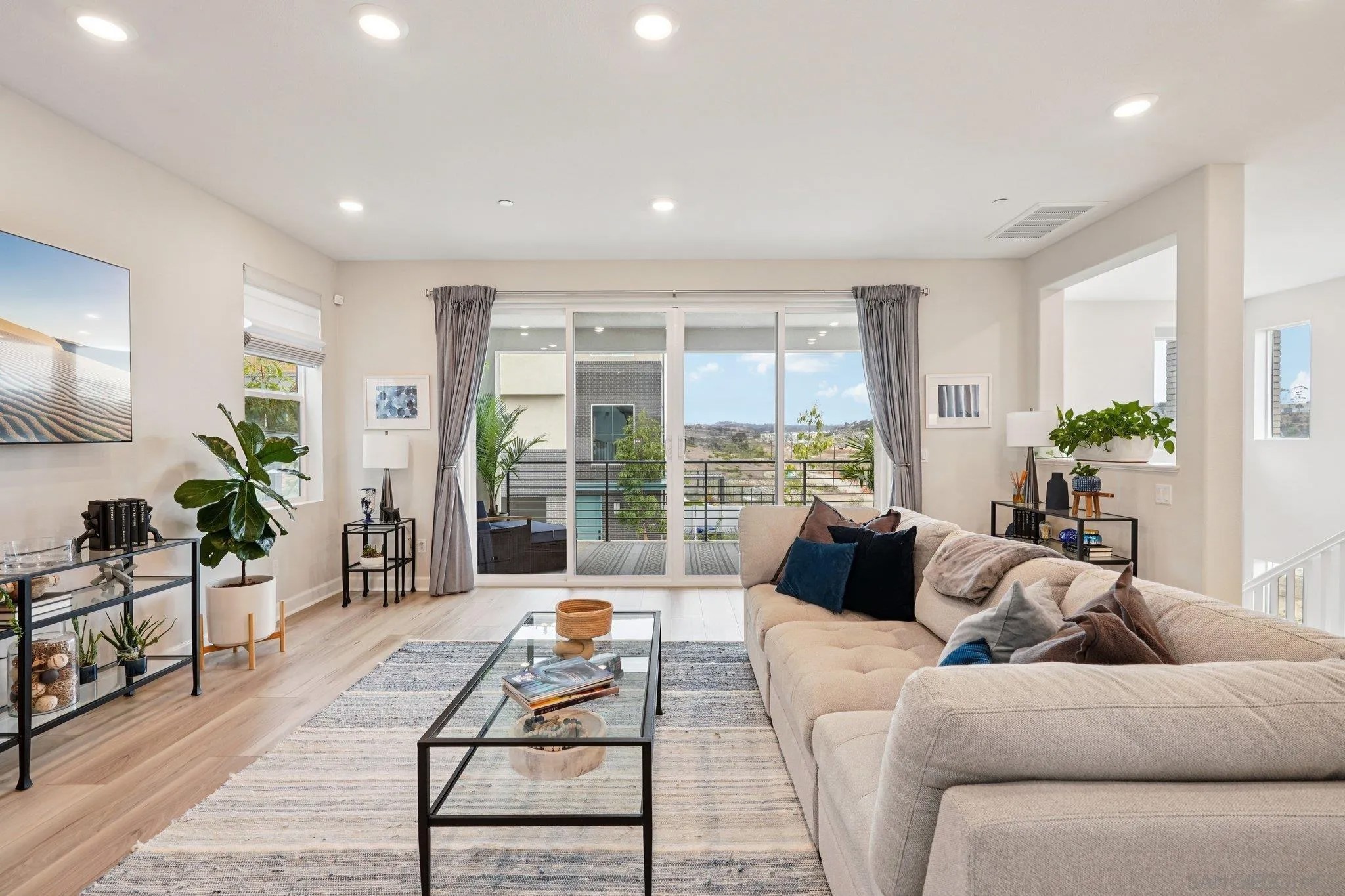 8119 Rose Quartz Cir