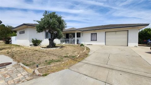 Photo of 9287 Alder AVE, Fontana, CA 92335 (MLS # CV26099336)