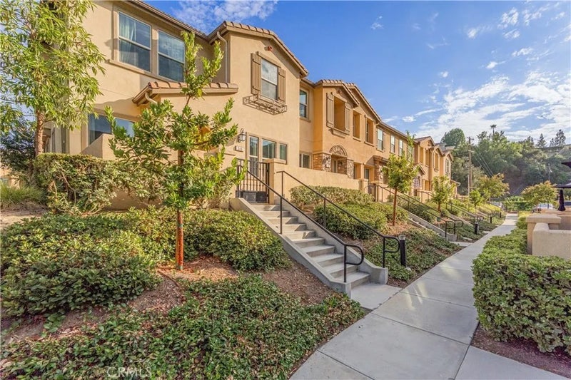 340 S Auburn Heights
