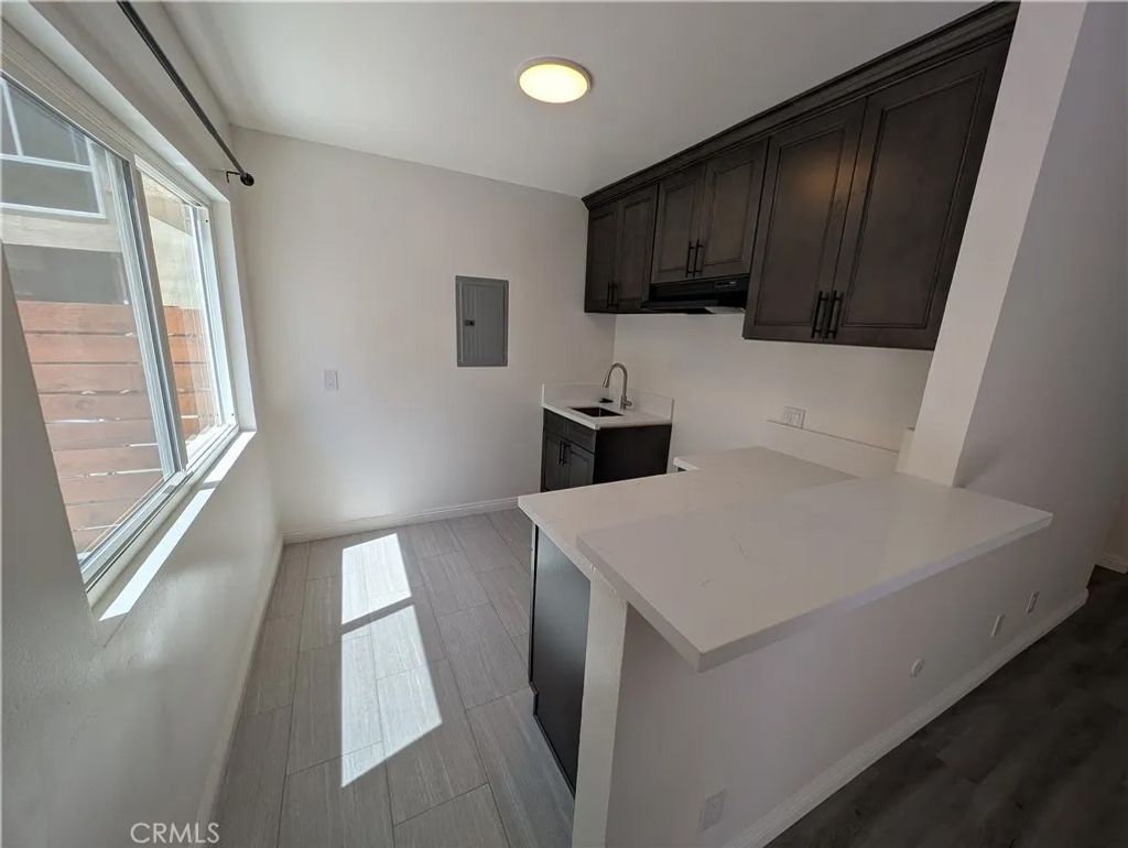 Photo of 336 N Berendo St #109, Los Angeles, CA 90004 (MLS # WS26084241)
