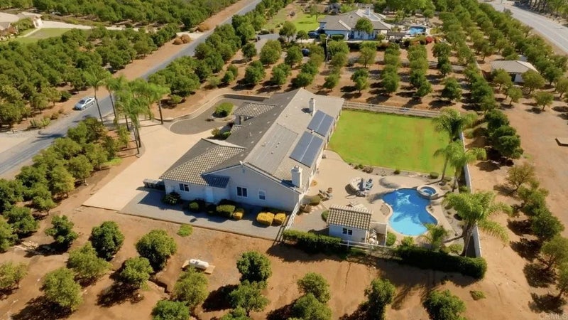 11690 Minneola Circle