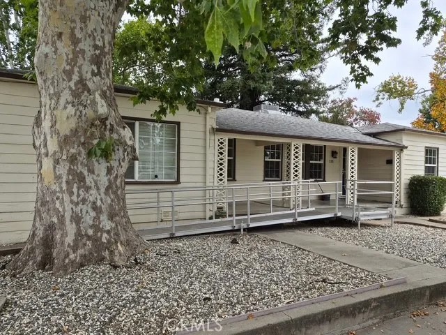111 Baxter Avenue