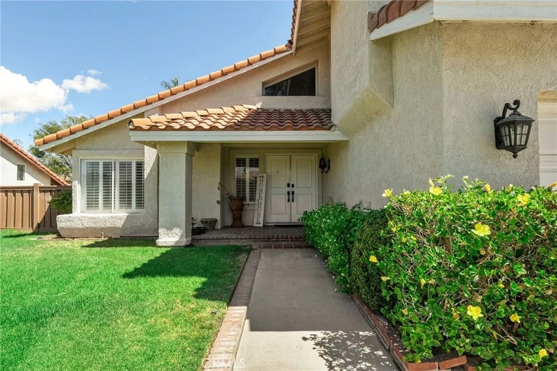 28704 Glenheather