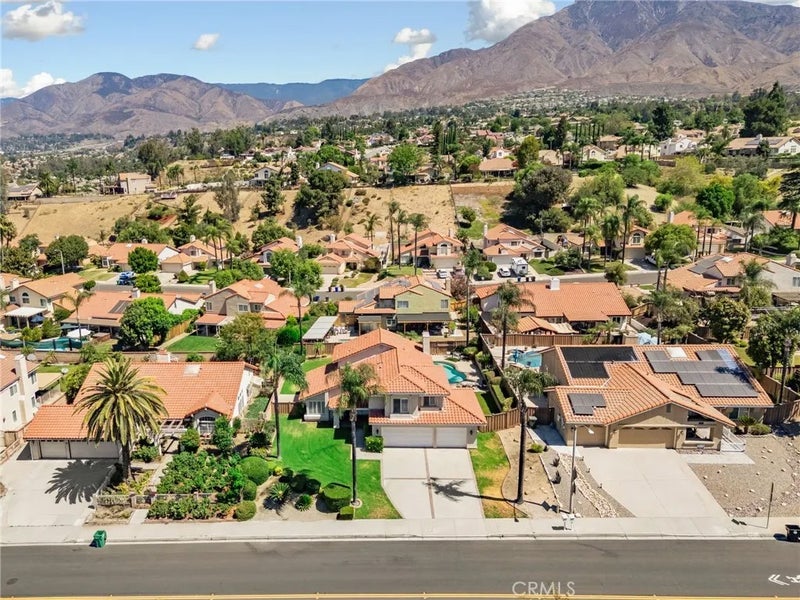 28704 Glenheather