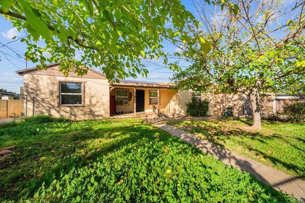 Photo of 986 Merritt Drive, El Cajon, CA 92020 (MLS # PTP2603435)