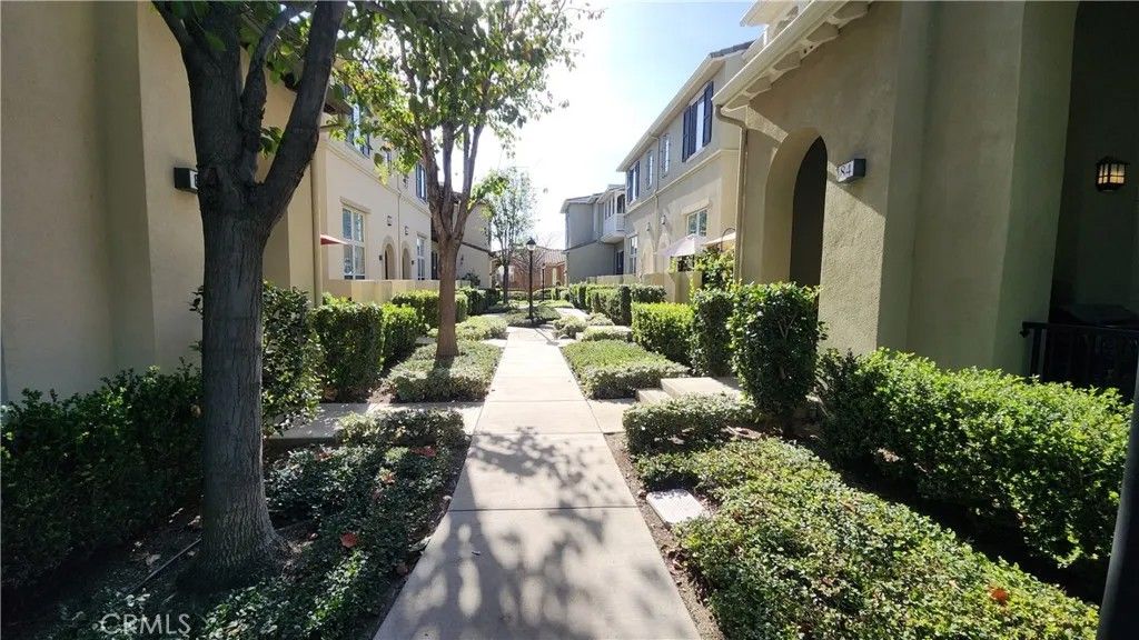 Photo of 92 Chula Vis, Irvine, CA 92602 (MLS # OC26022283)