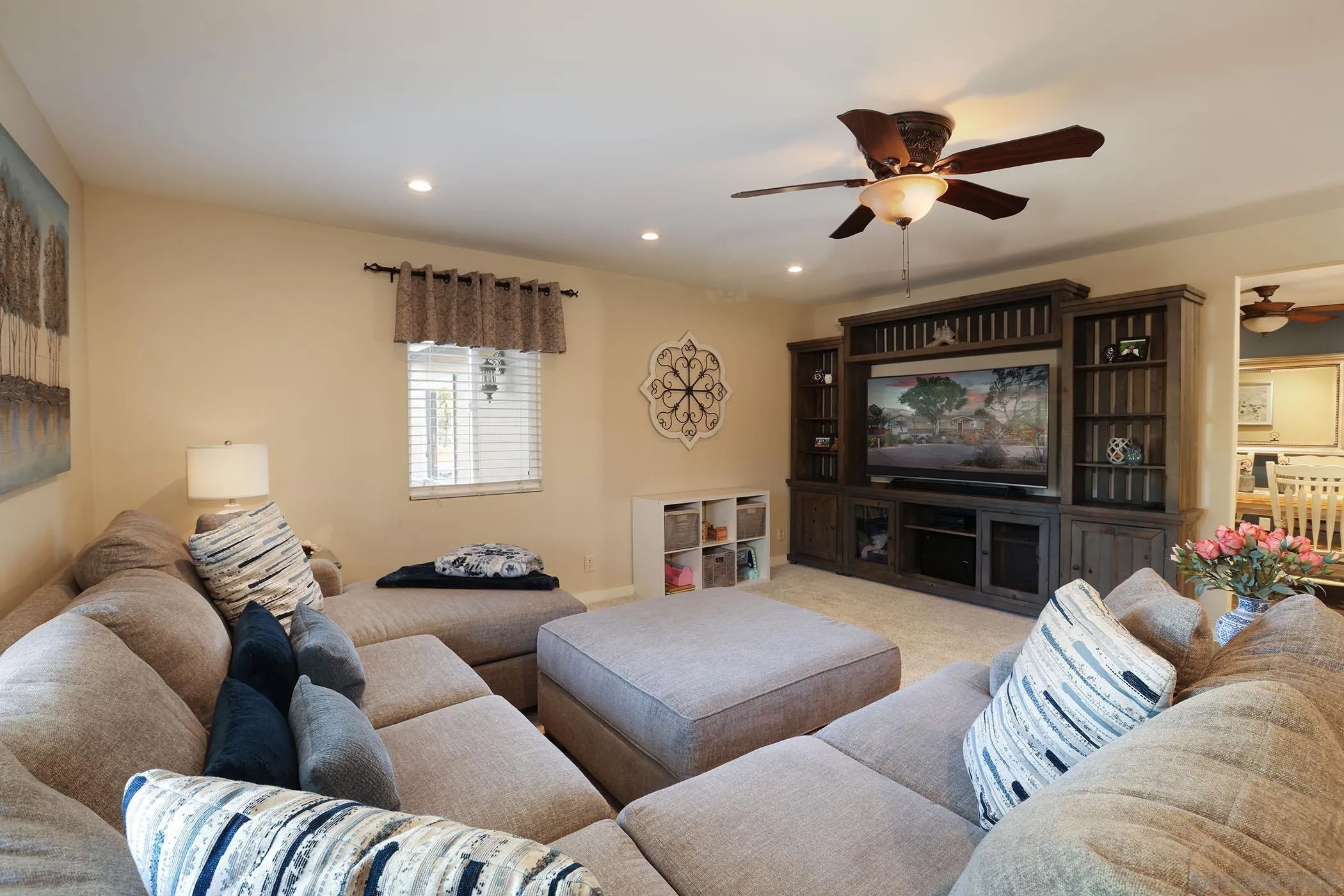 1687 Gecko Road