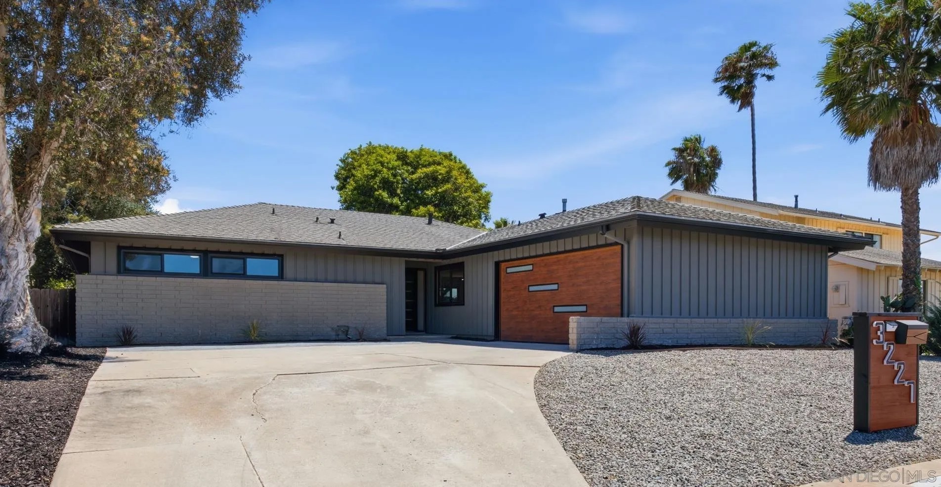 3227 Mercer