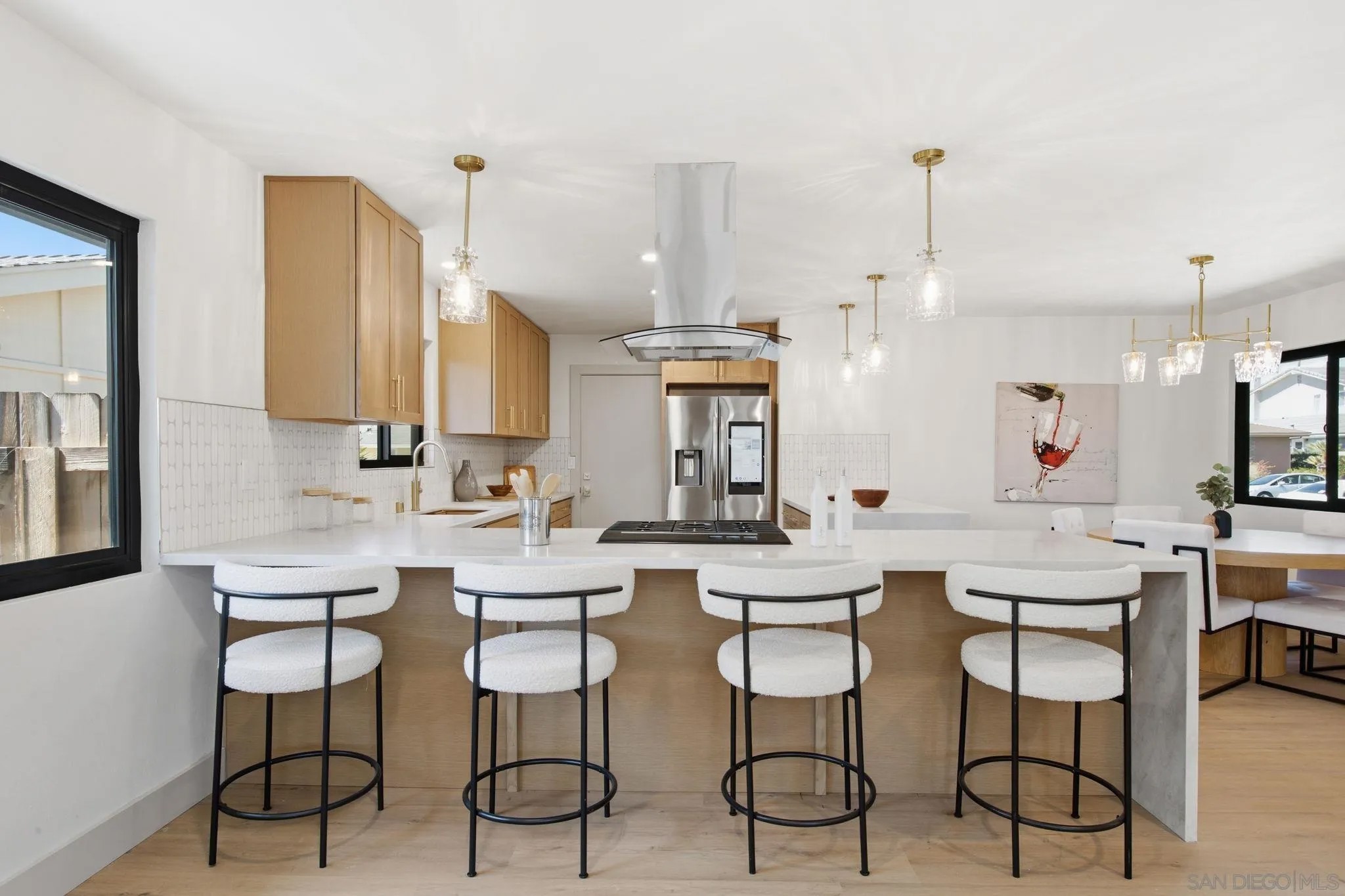3227 Mercer