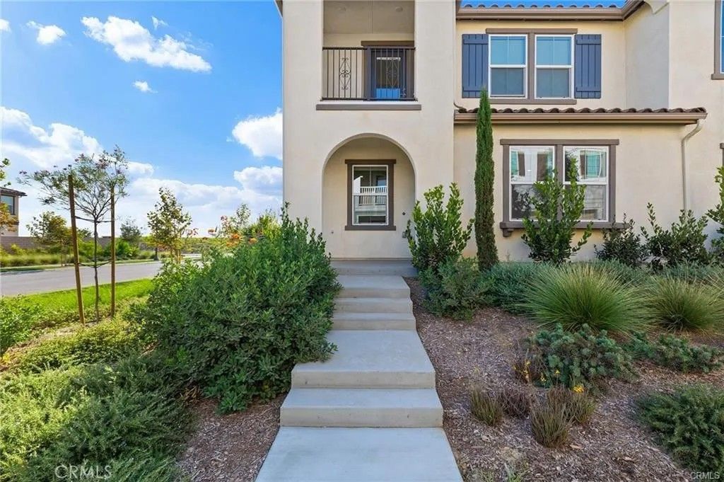 Photo of 3906 E Coronado Privado, Ontario, CA 91761 (MLS # PW26077255)