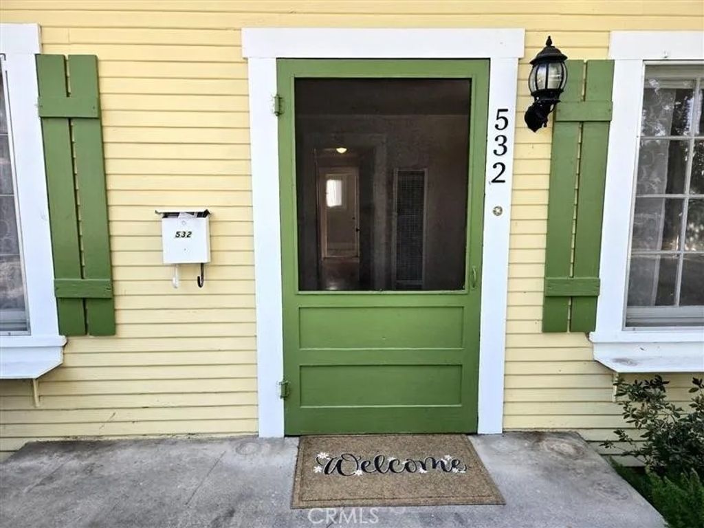 Photo of 532 E E Street, Ontario, CA 91764 (MLS # CV25248852)