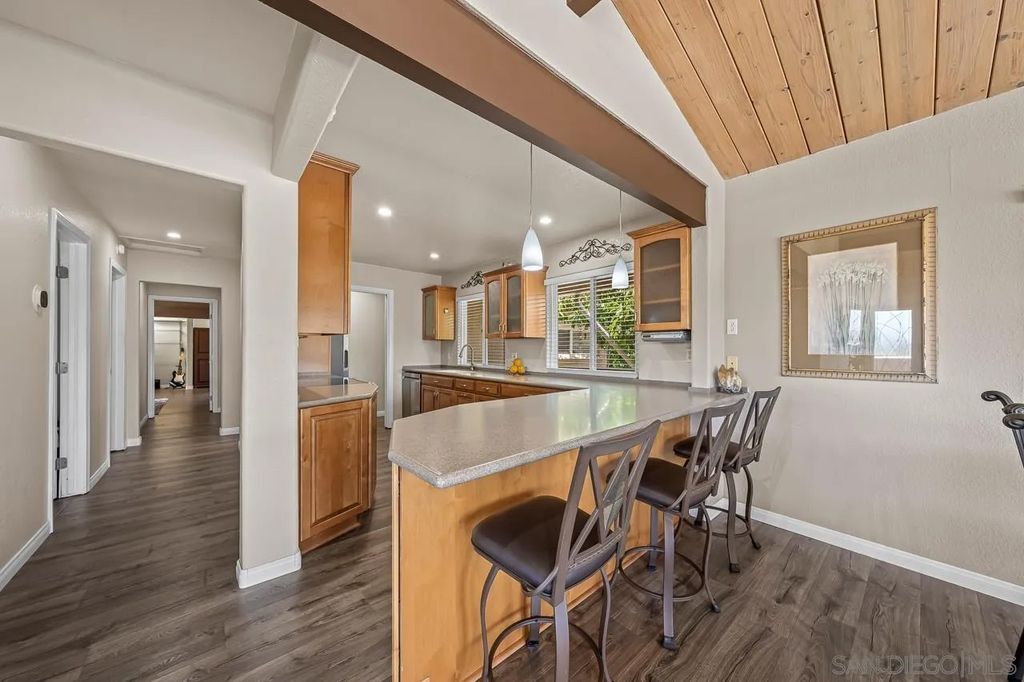 Photo of 10042 Casa De Oro Blvd, Spring Valley, CA 91977 (MLS # 260010658)