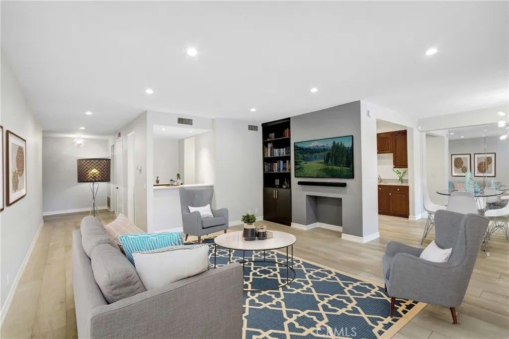 Photo of 4949 Genesta Ave #104, Encino, CA 91316 (MLS # SR26078619)