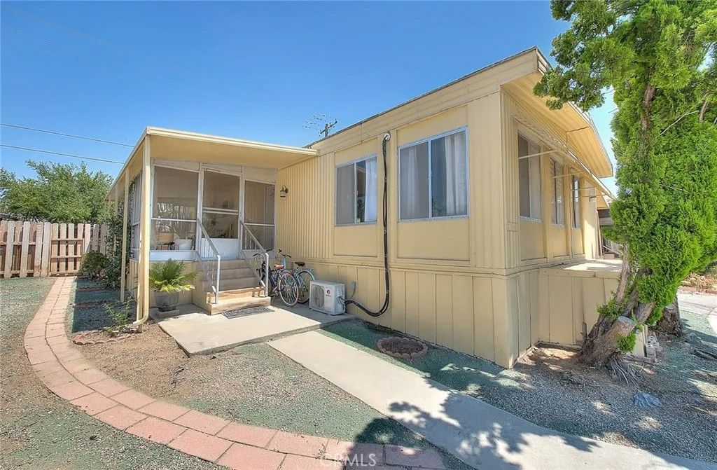 Photo of 36 Round Table, Riverside, CA 92507 (MLS # IG26009569)