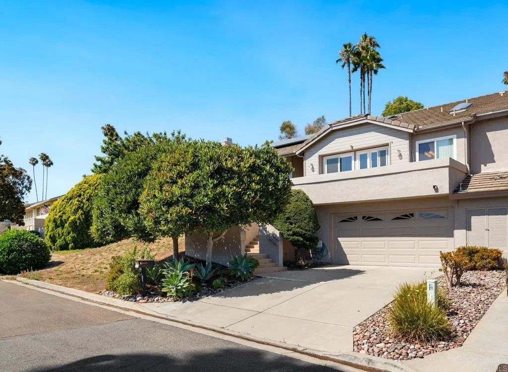 Photo of 49 Via Casitas, Bonsall, CA 92003 (MLS # NDP2507369)