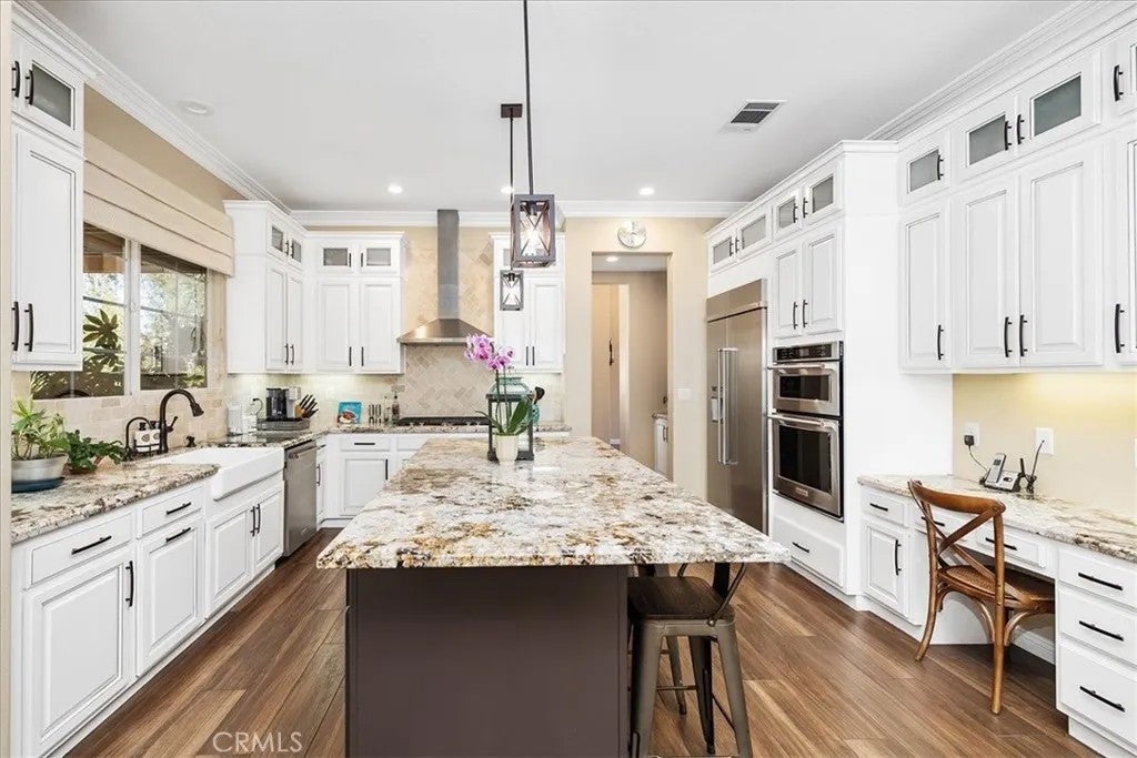 42926 Joshua Tree Court