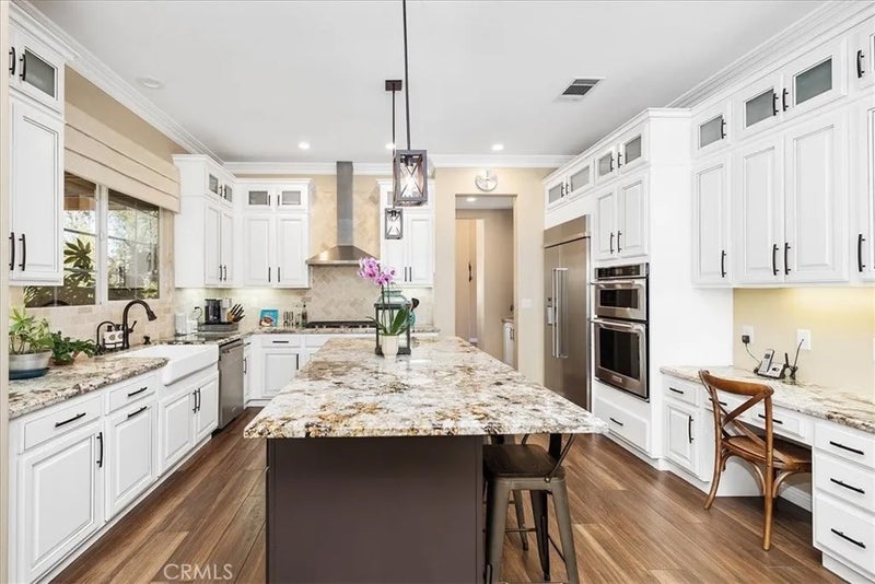42926 Joshua Tree Court