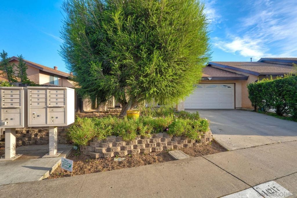 Photo of 14217 Sutter Mill Way, Poway, CA 92064 (MLS # 260009307)