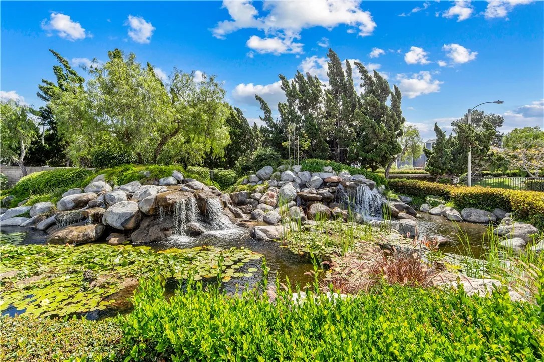 8192 Sandcove Cir 106