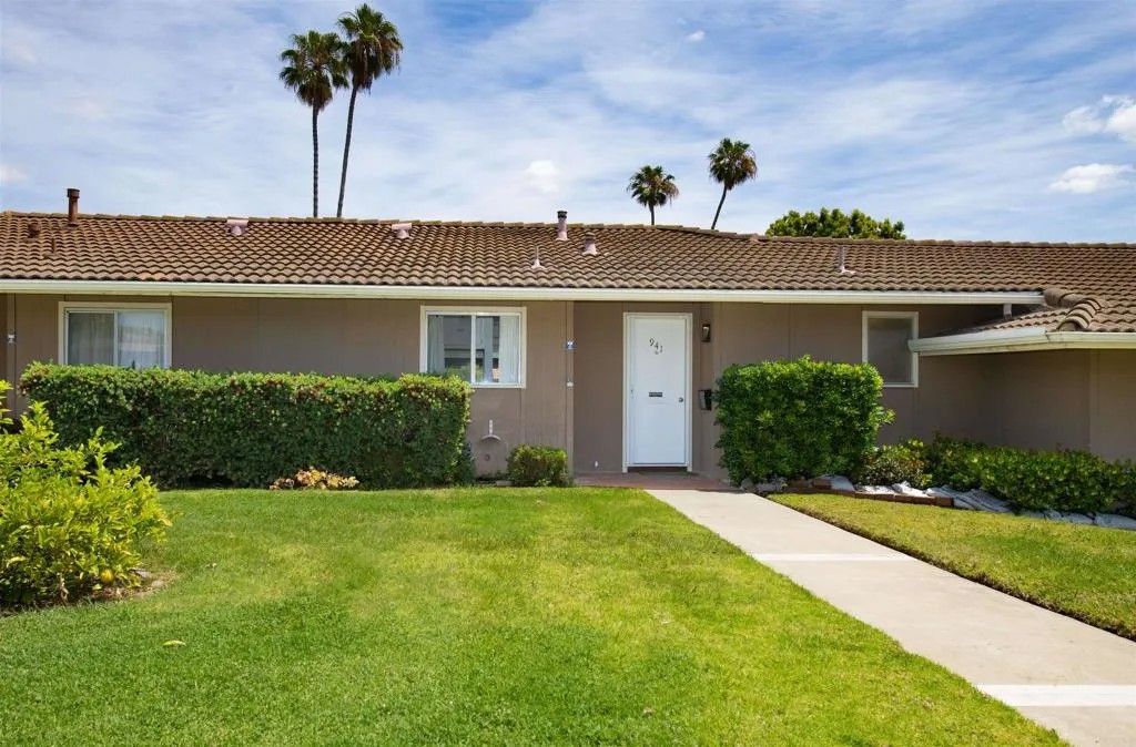 Photo of 941 La Fiesta Way, San Marcos, CA 92078 (MLS # NDP2602119)