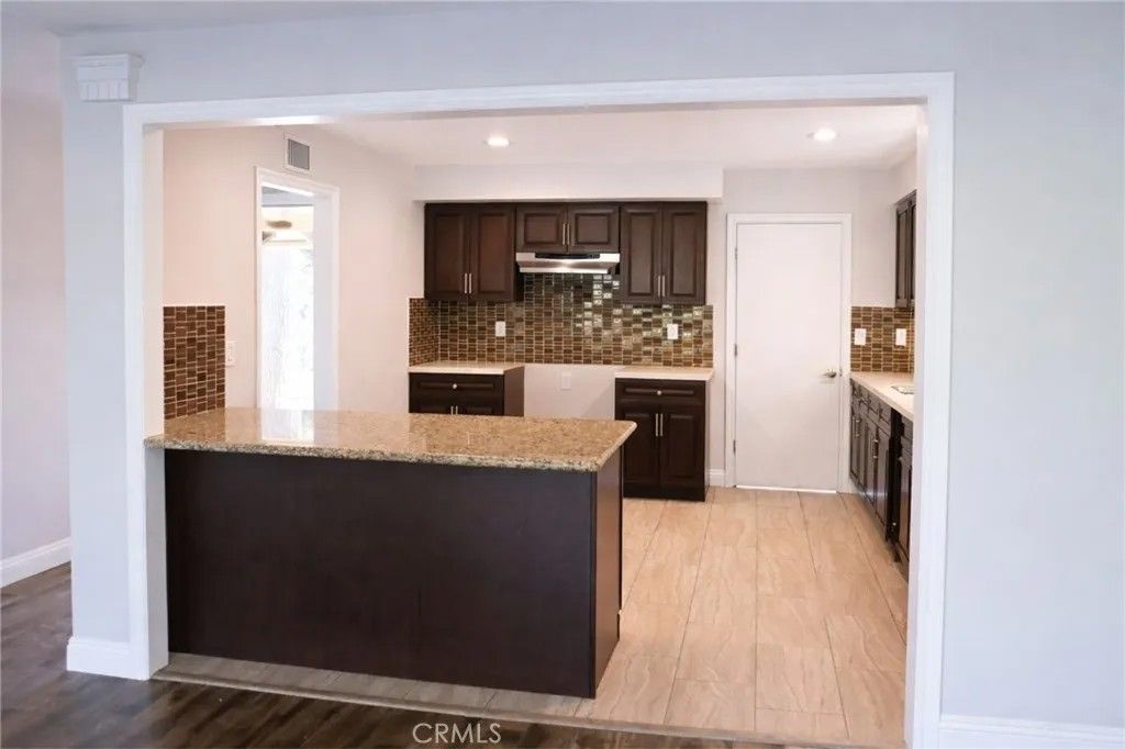 Photo of 1429 Berkeley Drive, Redlands, CA 92374 (MLS # DW26060057)